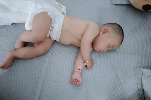 咸阳宝宝发烧可以喝牛奶吗